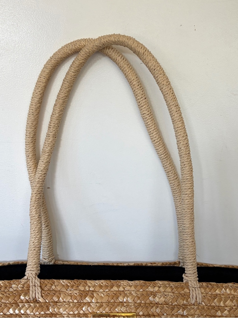 Milani Natural Straw Tote, Beaded Gold Lion Accent, Like New, 13x16 - Picture 5 of 12